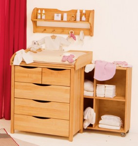 Öko-Kindermöbel aus Bio-Erlenholz